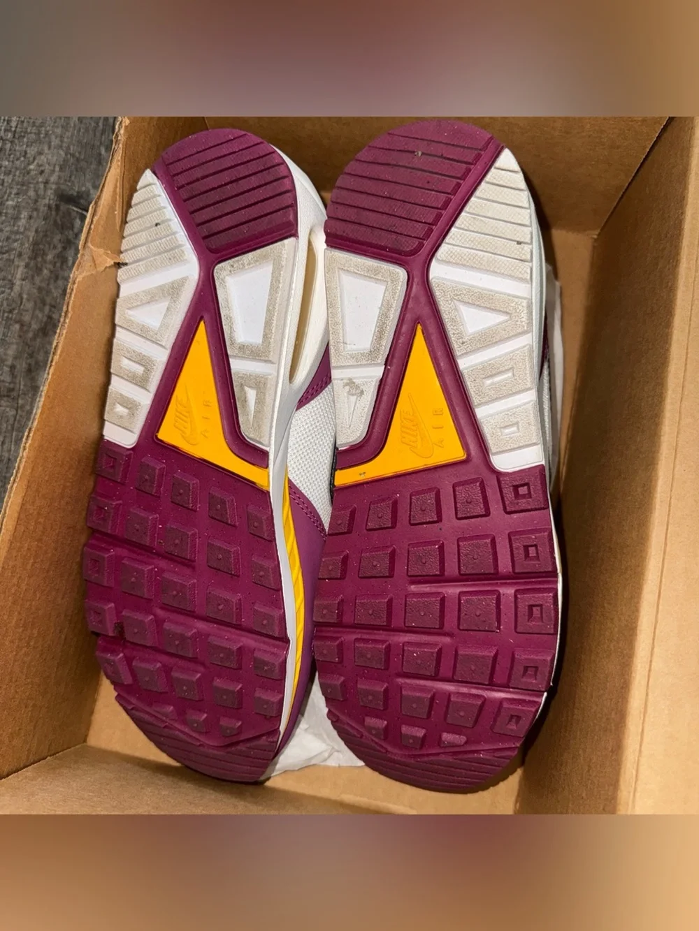 Nike Air Max Correlate - White/University Gold/Rave Pink/Dark Grey